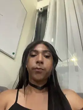 Hopemoretti online show from November 27, 2025, 3:52 am