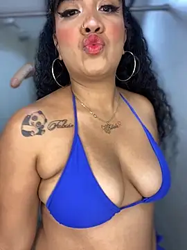 Snapshot of Zoe-star chatting on November 15, 2025, 12:19 am Zoe-star online show from November 15, 2025, 12:19 am