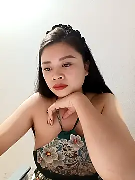 sara-xx online show from March 19, 2026, 2:37 am