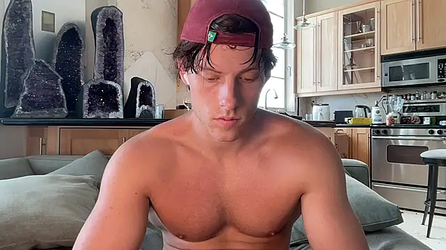 alex islivee online show from August 4, 2026, 8:11 pm