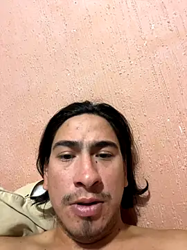 Snapshot of algila08 chatting on November 27, 2025, 2:02 am algila08 online show from November 27, 2025, 2:02 am