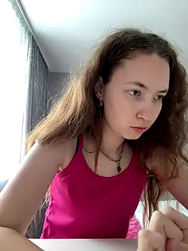 Holy Poly online show from December 16, 2025, 8:19 am