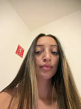 BelleRune online show from July 2, 2026, 10:16 pm