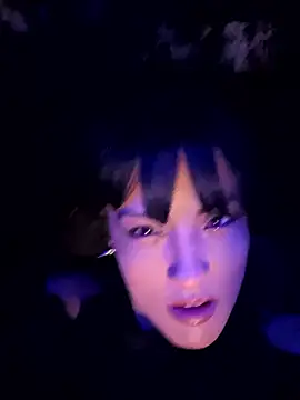 monalily online show from January 10, 2026, 6:48 am