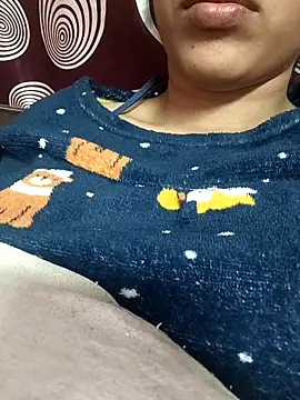 Snapshot of Neethu90 chatting on December 17, 2025, 6:36 pm Neethu90 online show from December 17, 2025, 6:36 pm