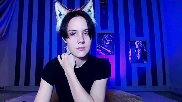 onaloon online show from December 18, 2025, 1:44 am