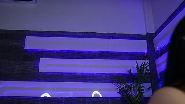 Miss Denisse online show from January 18, 2026, 8:45 pm