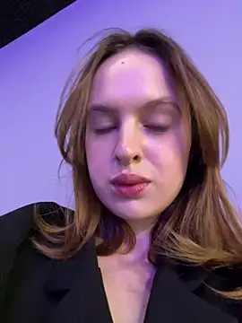 hani obsessed online show from April 28, 2026, 11:15 am