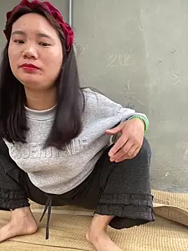 Snapshot of pitty_mymi chatting on March 17, 2026, 2:05 am pitty mymi online show from March 17, 2026, 2:05 am