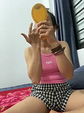 Snapshot of pitty_mymi chatting on March 22, 2026, 1:47 pm pitty mymi online show from March 22, 2026, 1:47 pm