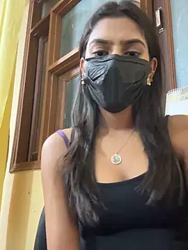 sexyayeshadesi online show from February 15, 2026, 6:04 pm