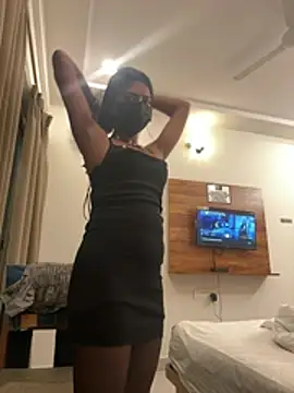 sexyayeshadesi online show from May 2, 2026, 6:02 pm