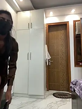 sexyayeshadesi online show from May 9, 2026, 6:24 pm
