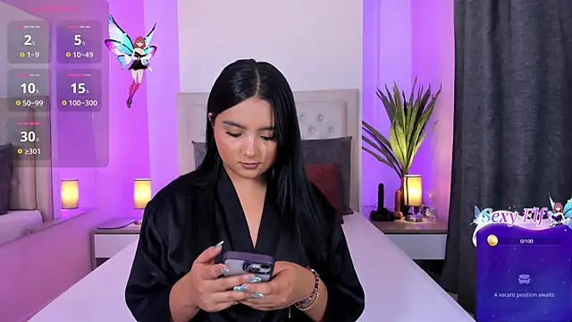 violeta santanna online show from June 14, 2026, 2:57 am