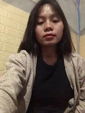 Trangbabylove online show from December 19, 2025, 9:38 am