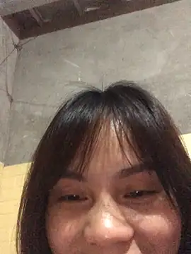 Snapshot of Trangbabylove chatting on February 8, 2026, 4:49 am Trangbabylove online show from February 8, 2026, 4:49 am