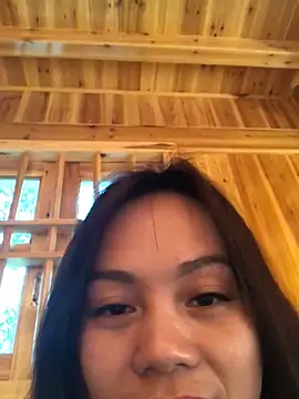 Snapshot of Trangbabylove chatting on February 15, 2026, 2:52 am Trangbabylove online show from February 15, 2026, 2:52 am