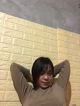 Snapshot of Trangbabylove chatting on February 26, 2026, 11:42 am Trangbabylove online show from February 26, 2026, 11:42 am