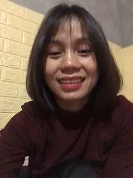 Snapshot of Trangbabylove chatting on March 12, 2026, 5:24 am Trangbabylove online show from March 12, 2026, 5:24 am