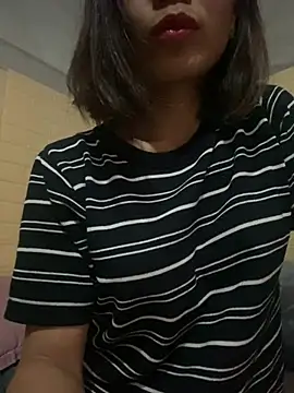 Trangbabylove online show from July 1, 2026, 2:02 am