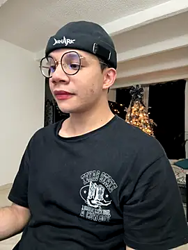 MarcoKostov online show from November 20, 2025, 2:34 am