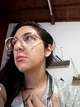 Melinerd online show from April 25, 2026, 1:36 pm