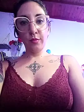 Melinerd online show from April 30, 2026, 8:57 pm