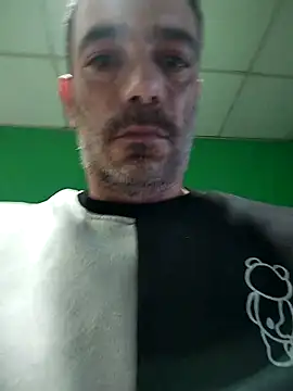 platone09 online show from December 19, 2025, 1:51 pm