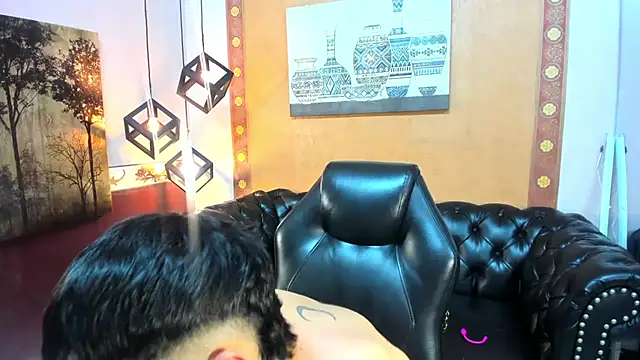 Snapshot of AROMERCURY chatting on November 17, 2025, 5:19 pm AROMERCURY online show from November 17, 2025, 5:19 pm