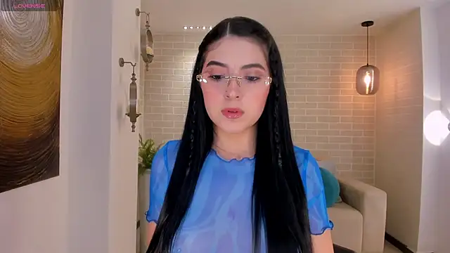 HaileyRoss  online show from April 24, 2026, 1:52 am
