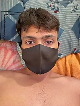 Snapshot of syndyc1 chatting on February 10, 2026, 6:34 pm syndyc1 online show from February 10, 2026, 6:34 pm