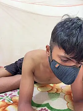 Snapshot of syndyc1 chatting on March 5, 2026, 5:03 am syndyc1 online show from March 5, 2026, 5:03 am