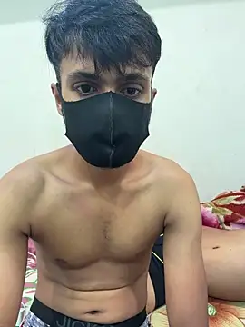 syndyc1 online show from April 24, 2026, 1:35 pm