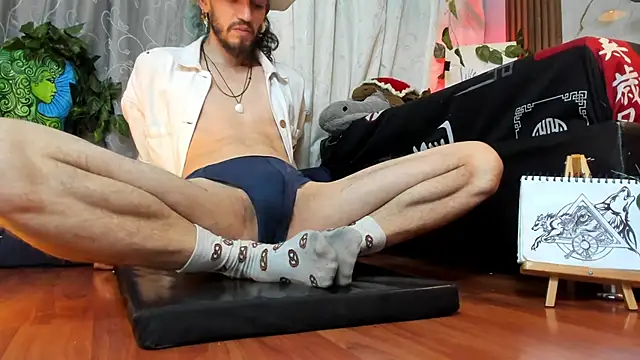 AngelDamianArt online show from December 14, 2025, 1:05 pm