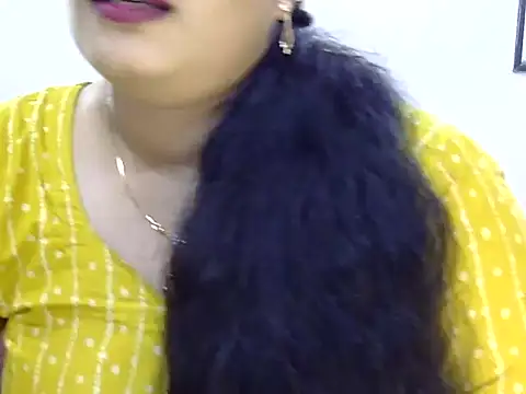 Muskan Jha online show from June 3, 2026, 11:35 am