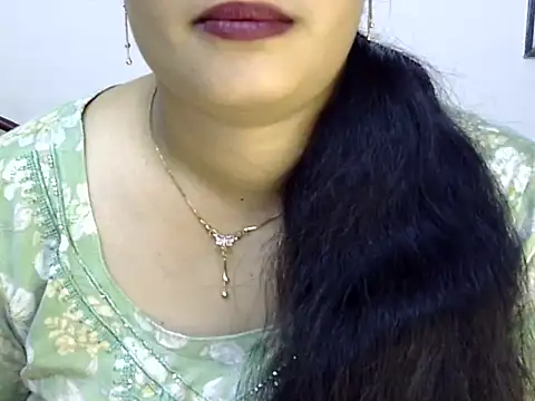 Muskan Jha online show from June 18, 2026, 1:39 am