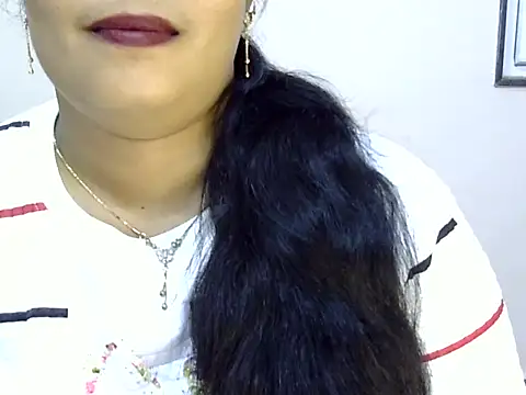 Muskan Jha online show from June 28, 2026, 1:44 am
