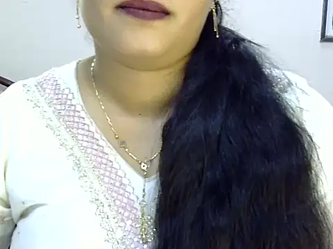 Muskan Jha online show from July 13, 2026, 12:19 pm