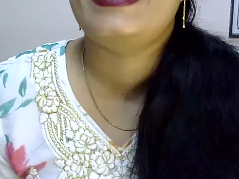 Muskan Jha online show from July 28, 2026, 12:48 pm