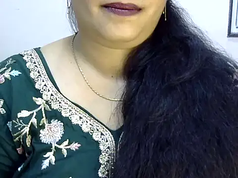 Muskan Jha online show from July 31, 2026, 12:15 pm