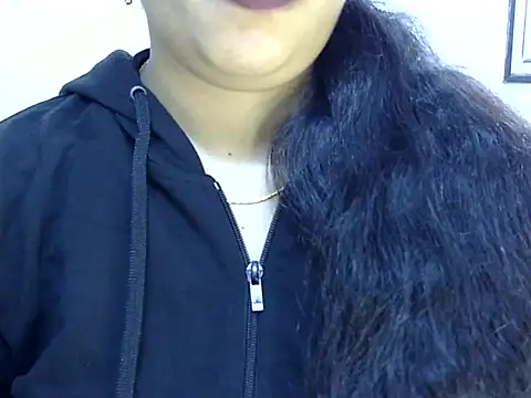 Muskan Jha online show from August 2, 2026, 1:37 am