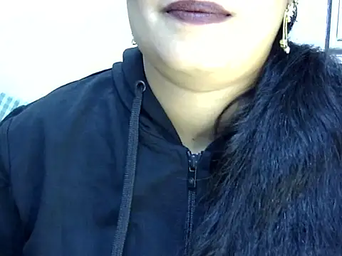Muskan Jha online show from August 2, 2026, 2:04 pm