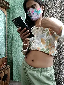 Snapshot of Muskan_12thh chatting on November 15, 2025, 5:20 pm Muskan 12thh online show from November 15, 2025, 5:20 pm