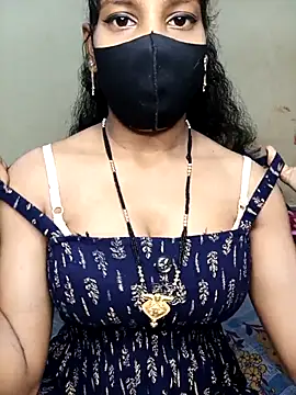 Desi Hot Queen online show from January 14, 2026, 4:51 am