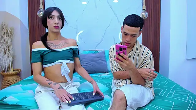 Loversinfire2 online show from June 26, 2026, 1:21 am