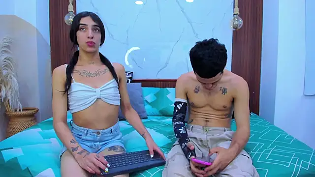 Loversinfire2 online show from July 25, 2026, 1:15 am
