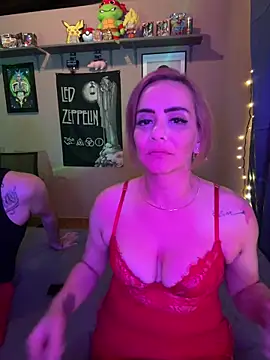 kittycat202501 online show from November 26, 2025, 8:26 am