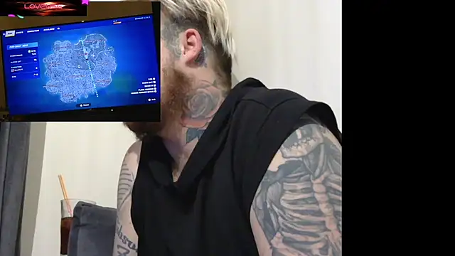 Snapshot of ThatAltGuy chatting on November 15, 2025, 11:54 pm ThatAltGuy online show from November 15, 2025, 11:54 pm