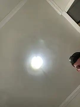 Snapshot of oIAcyber chatting on November 15, 2025, 2:35 pm oIAcyber online show from November 15, 2025, 2:35 pm