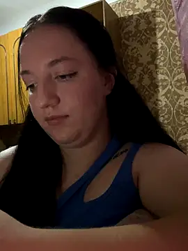 Snapshot of DianasLovex chatting on November 19, 2025, 8:20 pm DianasLovex online show from November 19, 2025, 8:20 pm